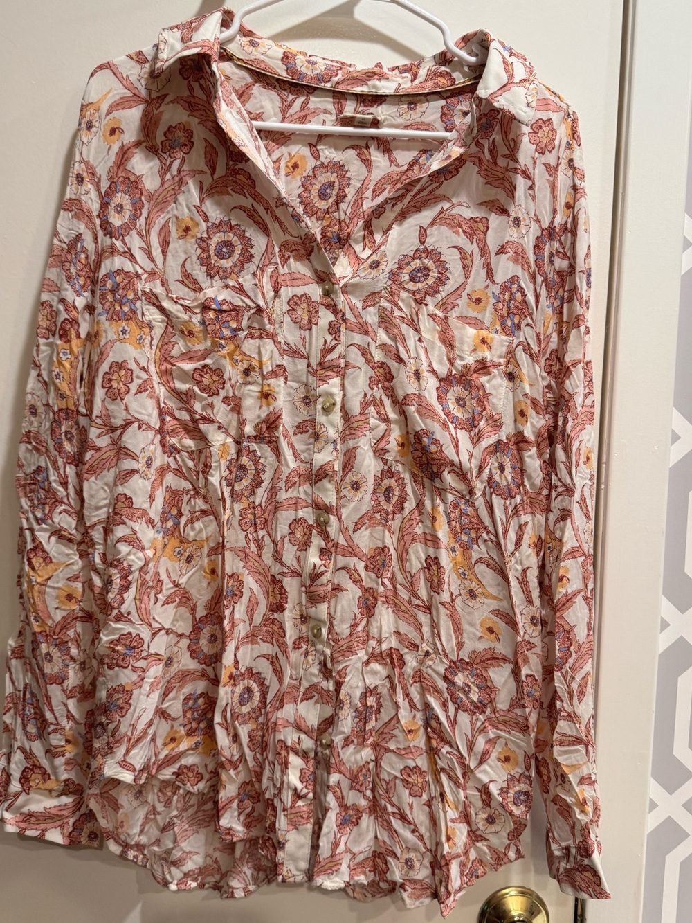Pilcro Floral Button-Down Shirt in Cream and Rust Floral Pattern